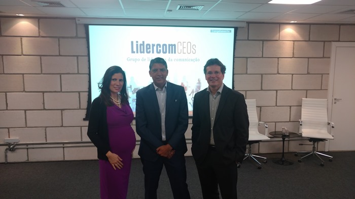 Olga Pontes, Hamilton dos Santos e Marcelo Lyra, no Lidercom CEOs da Aberje