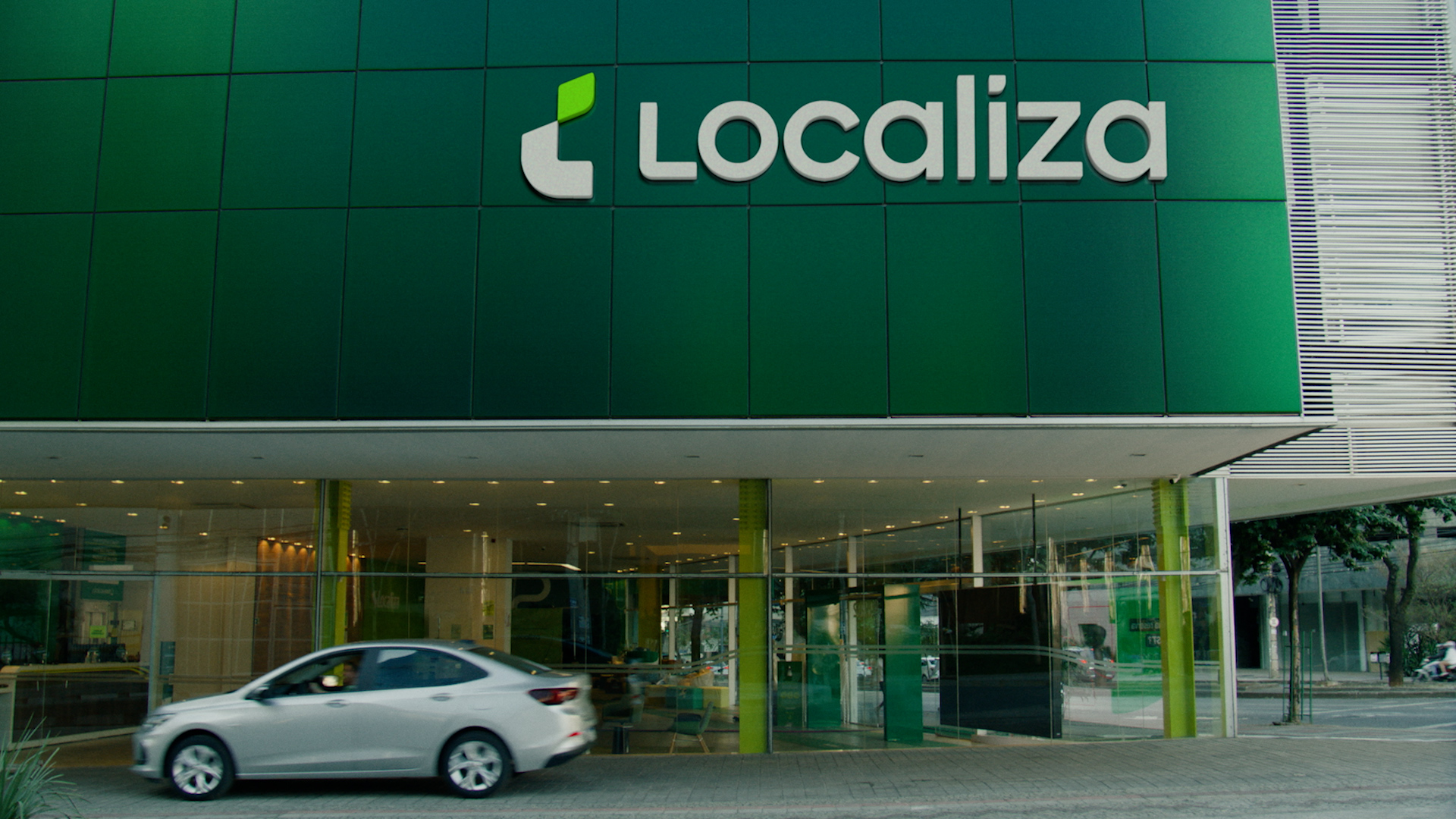 Localiza valoriza os diferentes perfis de clientes na nova campanha "A