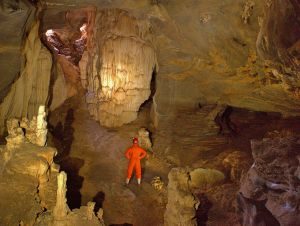 Introdução ao Carste e à Espeleologia